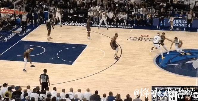 防守短路关键失守!独行侠吞下4连败滑落至西部第12位 防守短路关键失守!独行侠吞下4连败滑落至西部第12位